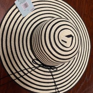 Boutique Sun/Beach Hat